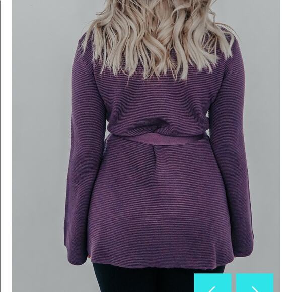 Hope’s Purple Turtleneck Tunic Top Medium - Picture 3 of 4